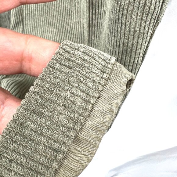 Madewell Curvy Corduroy High Rise waist Tapered Pant olive green boho neutral 00 - Picture 13 of 15